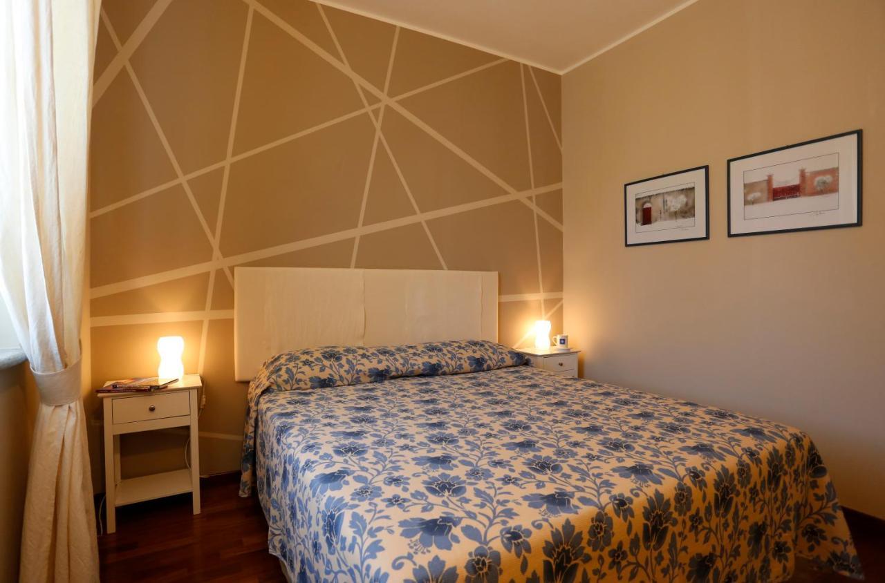 B&B Ai Tre Cavalli Cherasco Kültér fotó